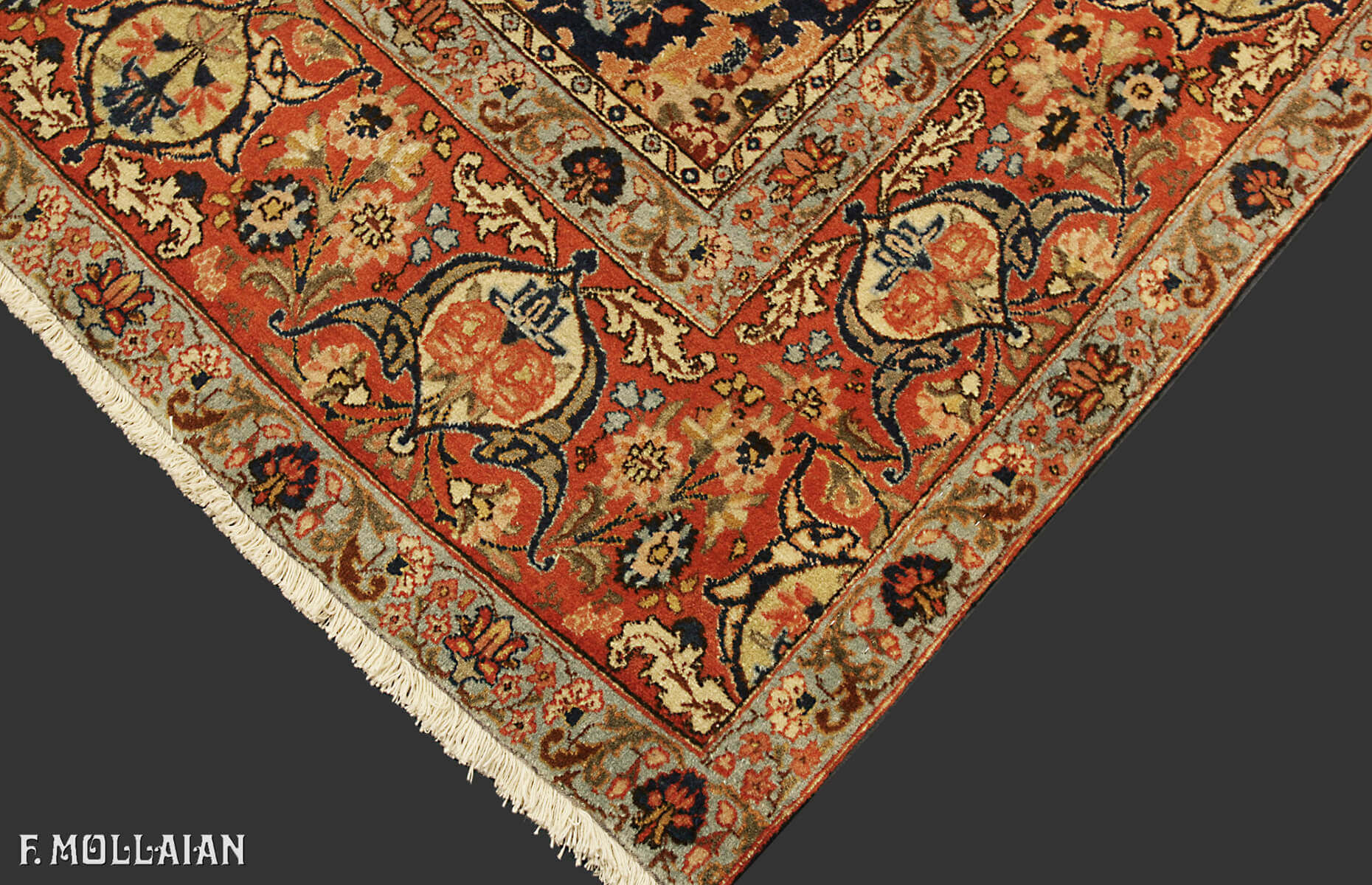 Antique Persian Tabriz Carpet (432x322 cm)